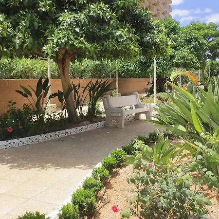 Apartament Carrer Amplaries *