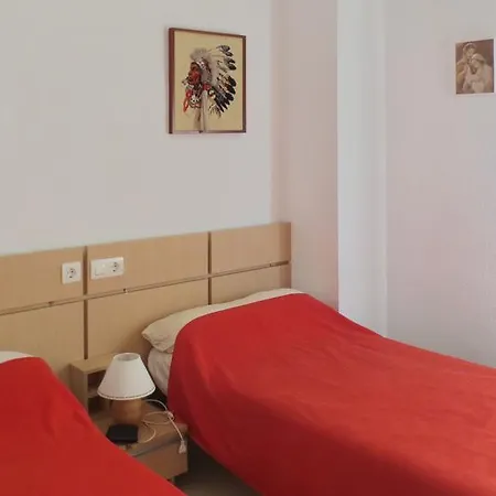 Apartament Carrer Amplaries